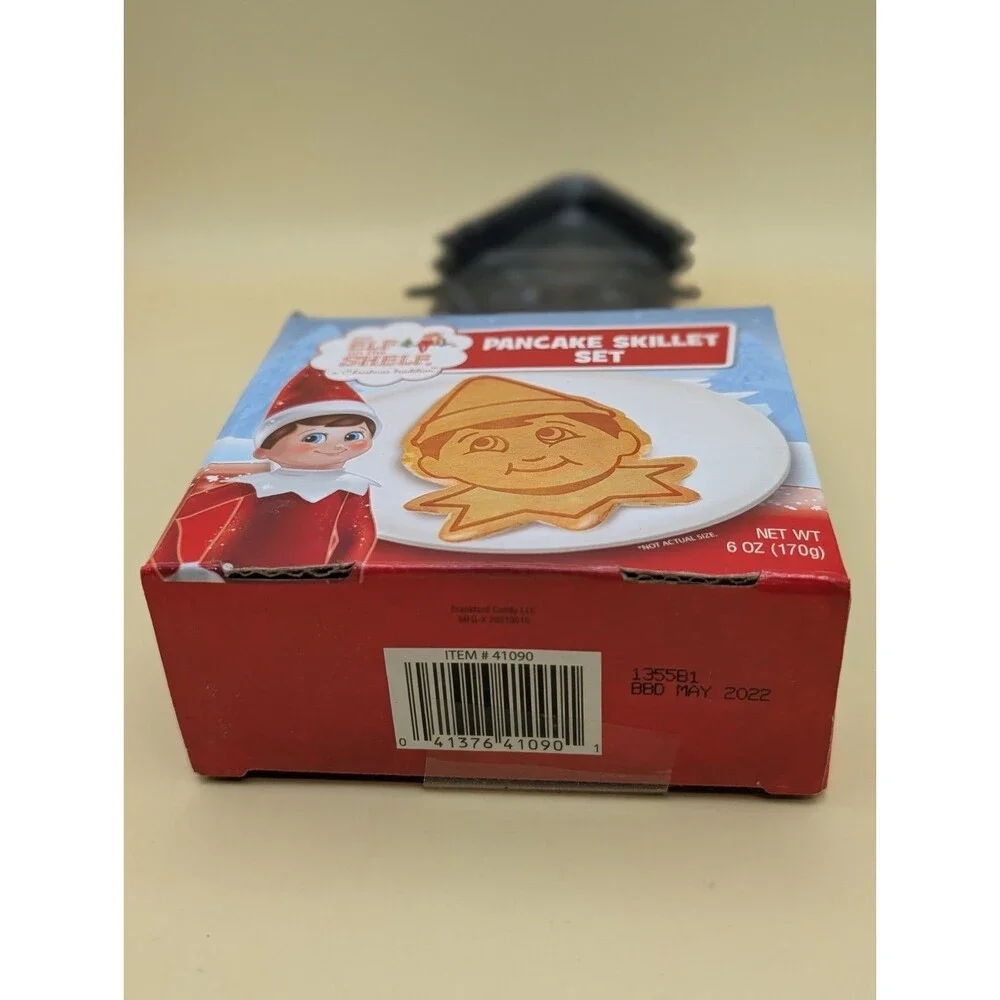 The Elf On The Shelf Pancake Skillet Set - Christmas Cooking Pancakes New In Box